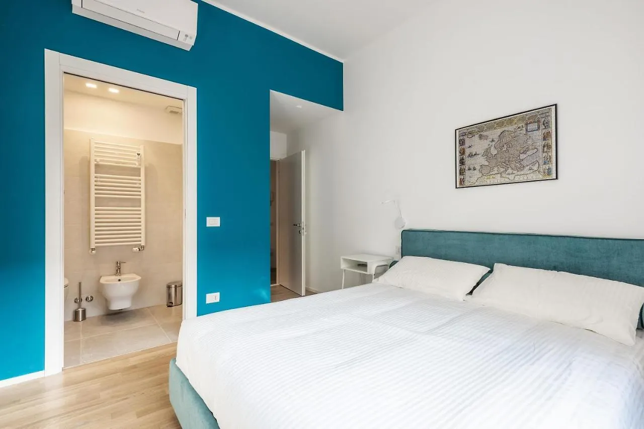 Spacious & Comfortable Apartment In Duomo By Easylife Milan Italy